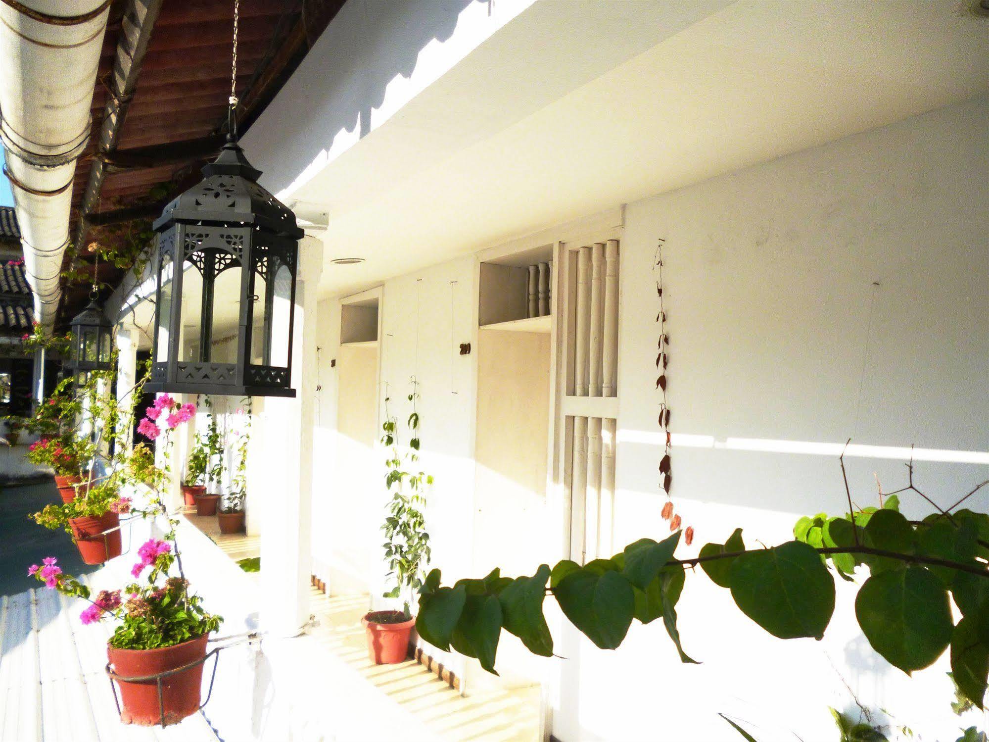 Hotel Santa Cruz Cartagène Extérieur photo